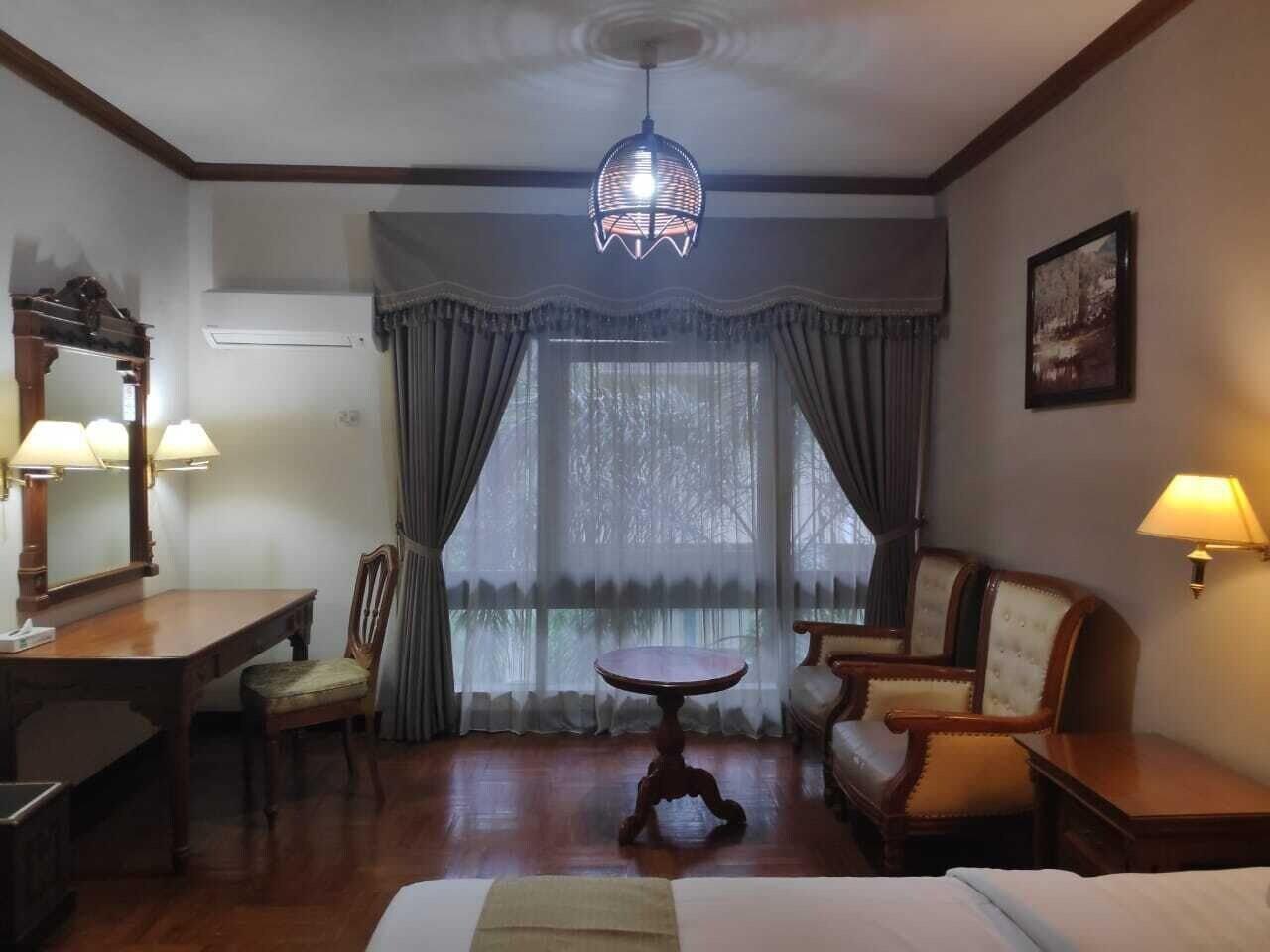 New Grand Park Hotel Surabaja Zewnętrze zdjęcie